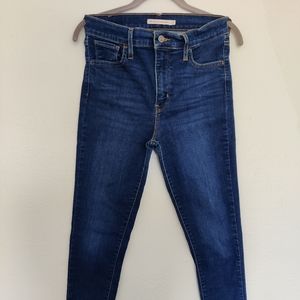 Levi's 720 Jean size 29